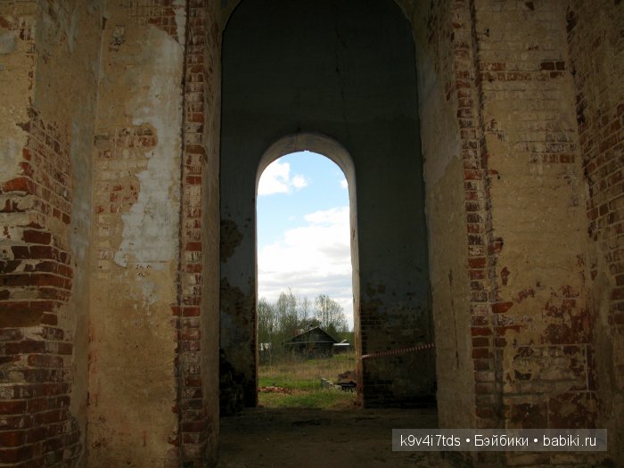 Свет разрушенного храма. Троицкая церковь, село Заборовье, Калининский район Тверской области