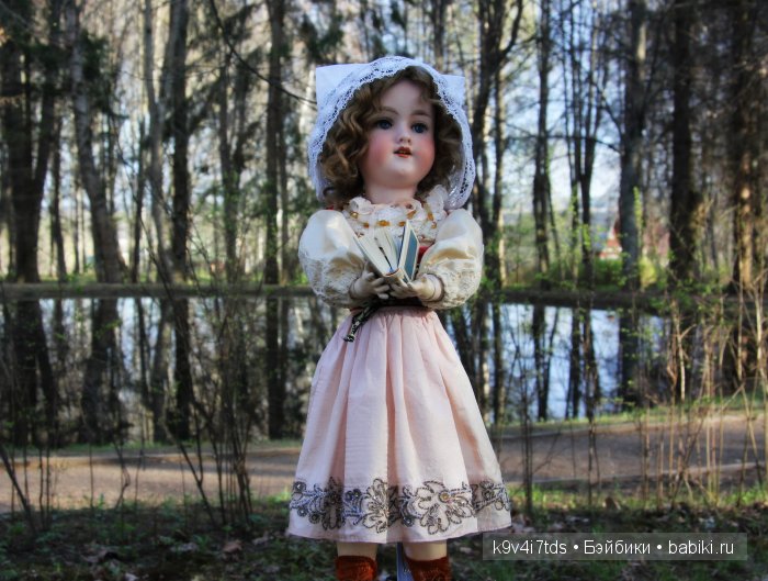 Антикварная кукла от Armand Marseille