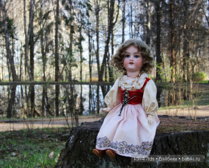 Антикварная кукла от Armand Marseille