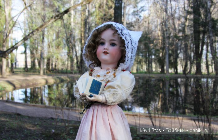 Антикварная кукла от Armand Marseille