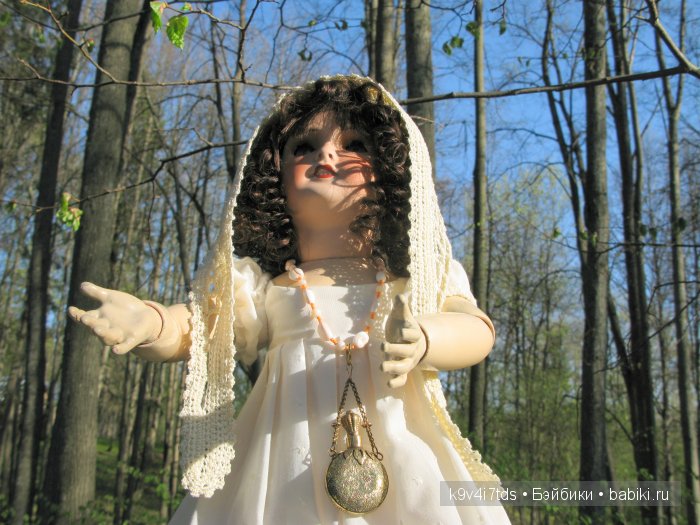 антикварная кукла