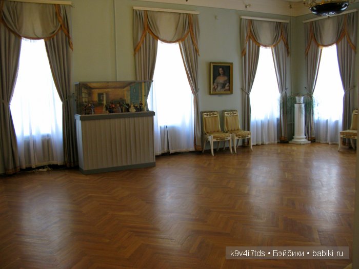 Путешествие с Натали по Тверскому Пушкинскому кольцу - кукла производства SFBJ молд 301 (фото 2)