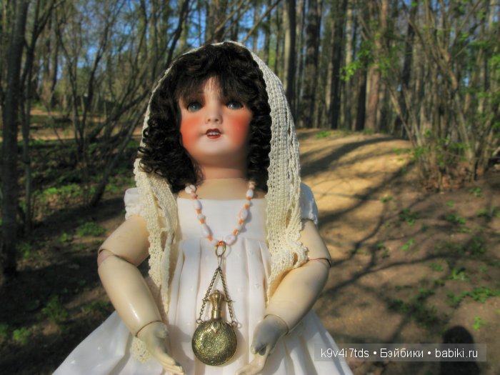 Путешествие с Натали по Тверскому Пушкинскому кольцу - кукла производства SFBJ молд 301