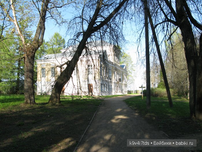 Путешествие с Натали по Тверскому Пушкинскому кольцу - кукла производства SFBJ молд 301