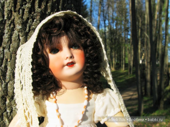 Путешествие с Натали по Тверскому Пушкинскому кольцу - кукла производства SFBJ молд 301