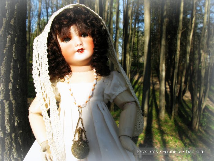 Путешествие с Натали по Тверскому Пушкинскому кольцу - кукла производства SFBJ молд 301
