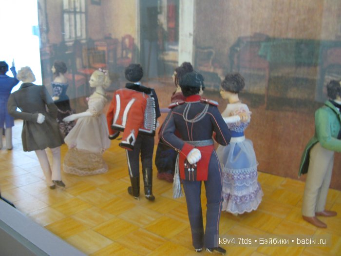 Путешествие с Натали по Тверскому Пушкинскому кольцу - кукла производства SFBJ молд 301