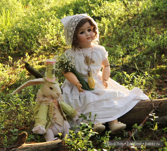 антикварная кукла