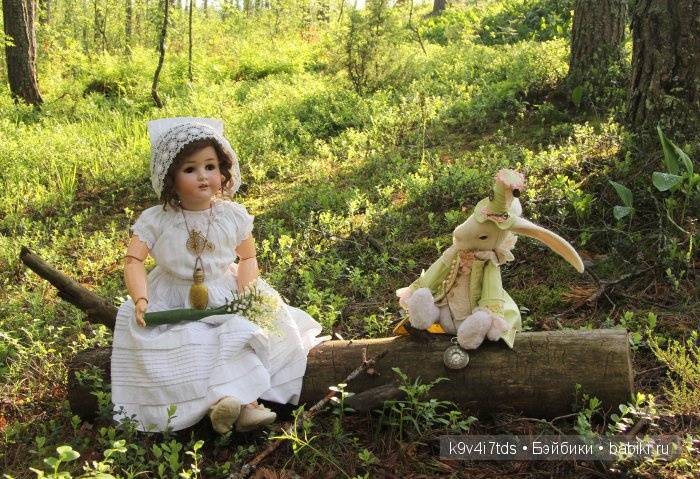 антикварная кукла