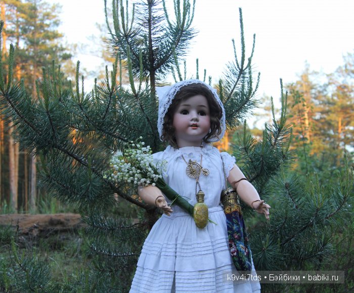 антикварная кукла
