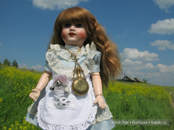 антикварная кукла