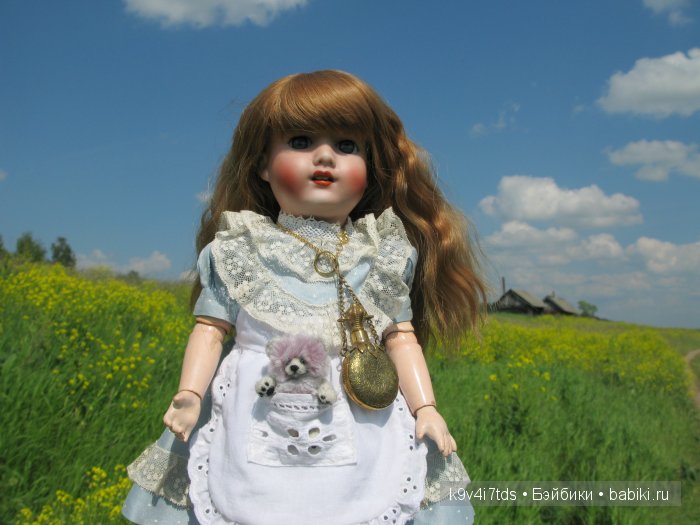 антикварная кукла