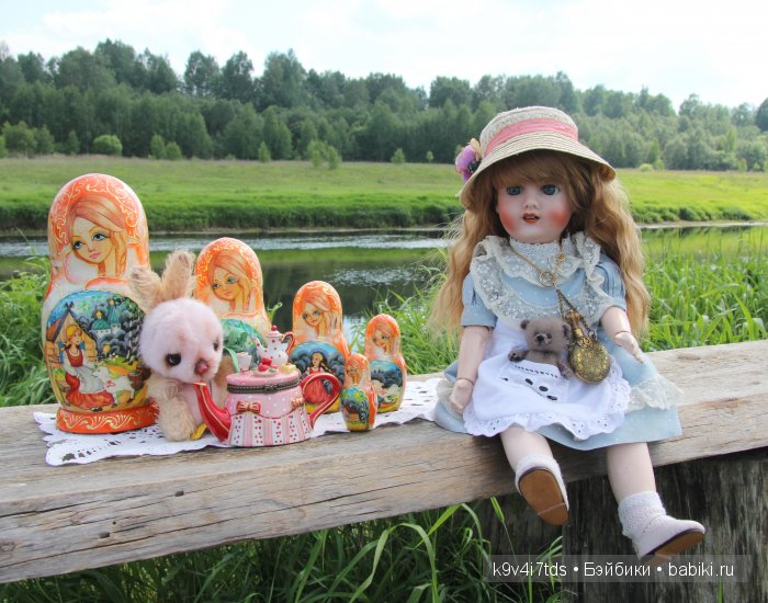 антикварная кукла