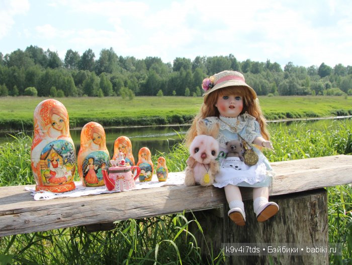 антикварная кукла
