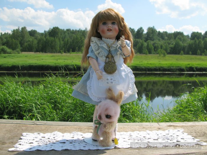 антикварная кукла