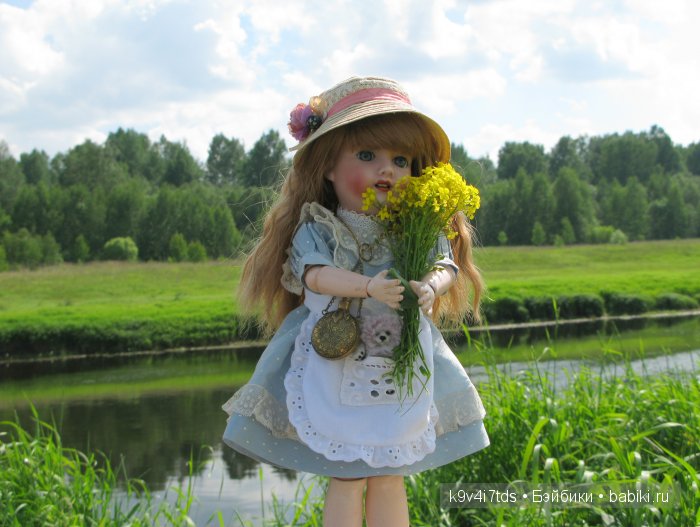 антикварная кукла