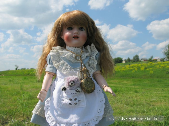 антикварная кукла