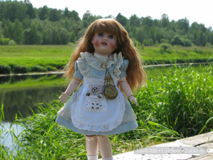 антикварная кукла