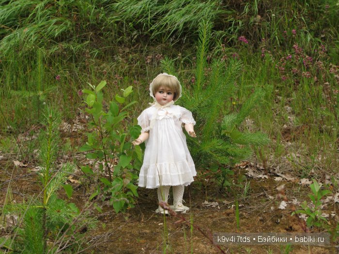 антикварная кукла