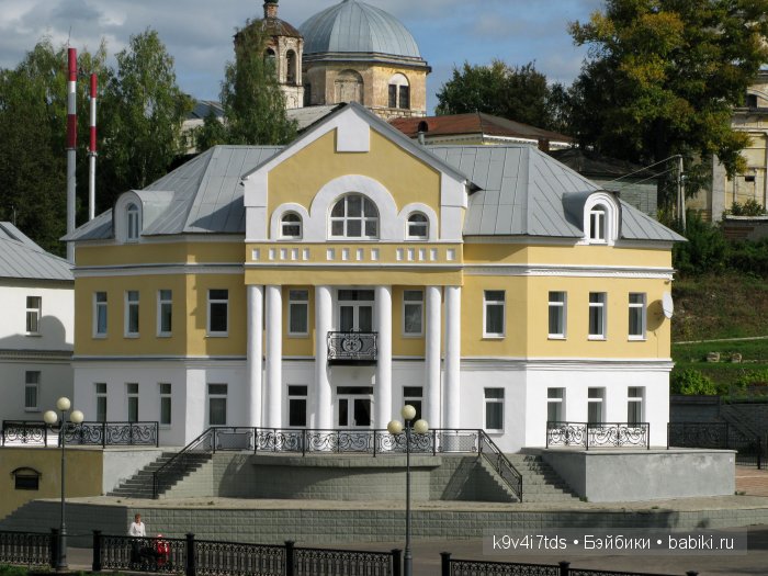 Новоторжское искусство золотной нити. Часть первая. Музей фабрики "Торжокские золотошвеи"