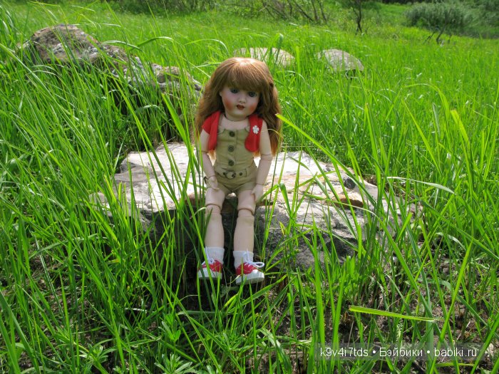 антикварная кукла