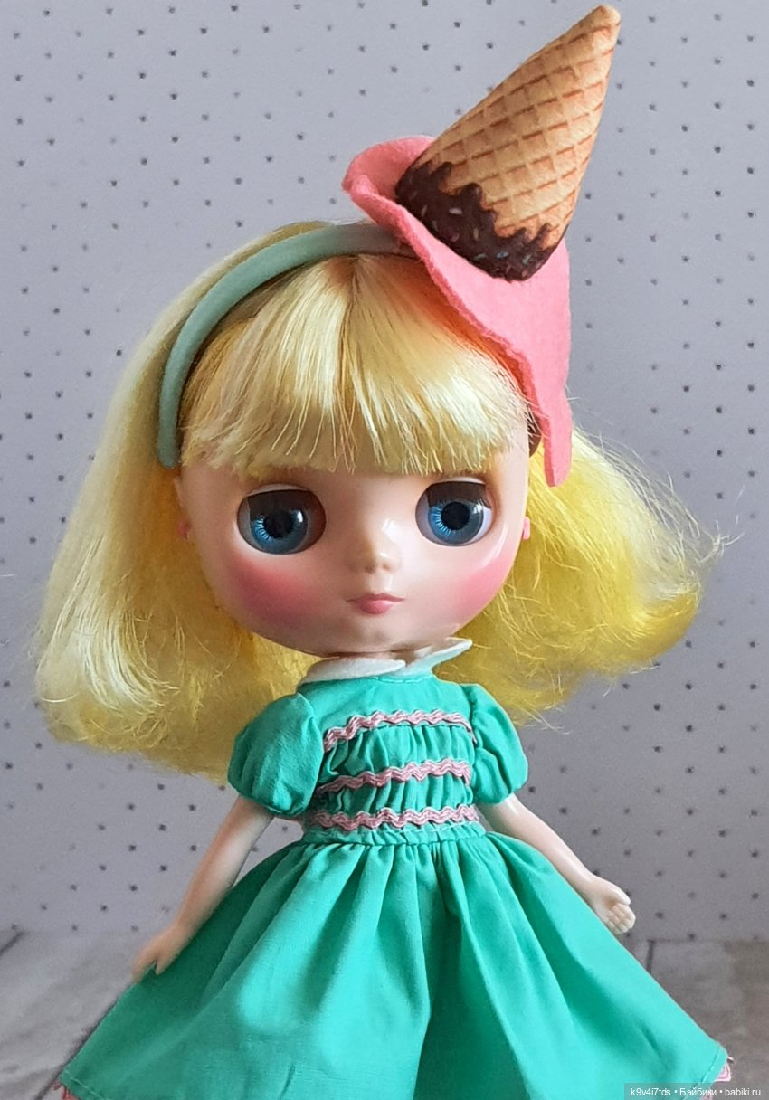 А какое мороженое любите Вы? Middie Blythe Smiley Waffle