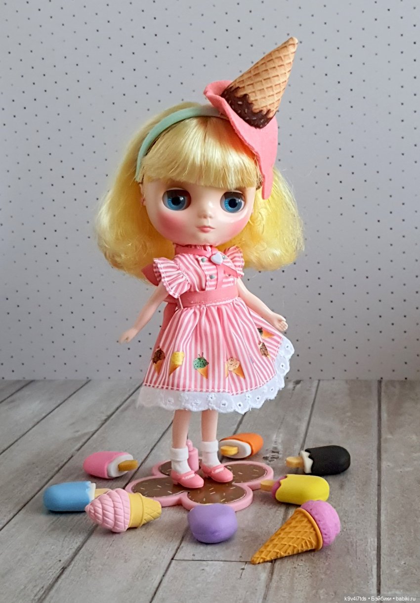 А какое мороженое любите Вы? Middie Blythe Smiley Waffle