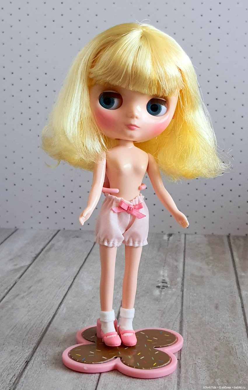 А какое мороженое любите Вы? Middie Blythe Smiley Waffle