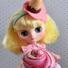 А какое мороженое любите Вы? Middie Blythe Smiley Waffle