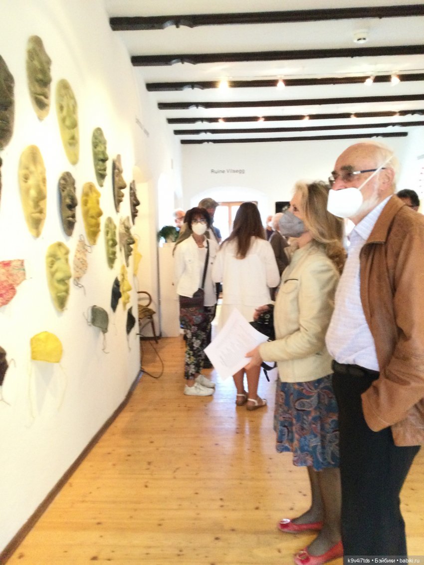 Вернисаж Сильвии Наттерер "KISSEN-KÜSSEN- KÜRBISSE" (фото 6)