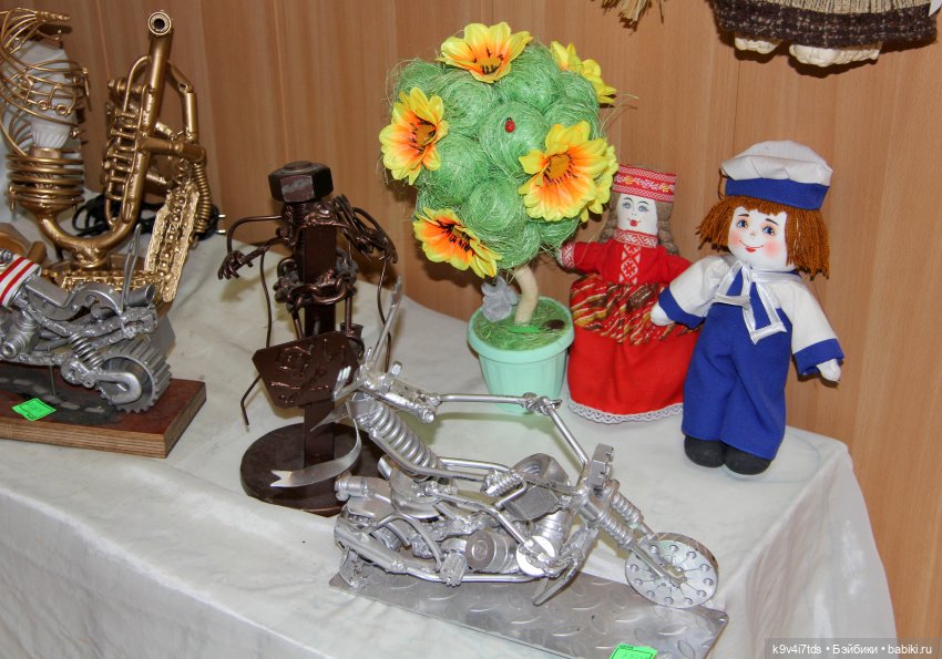 Путешествие в Кимры, "Выставочный зал", часть четвёртая