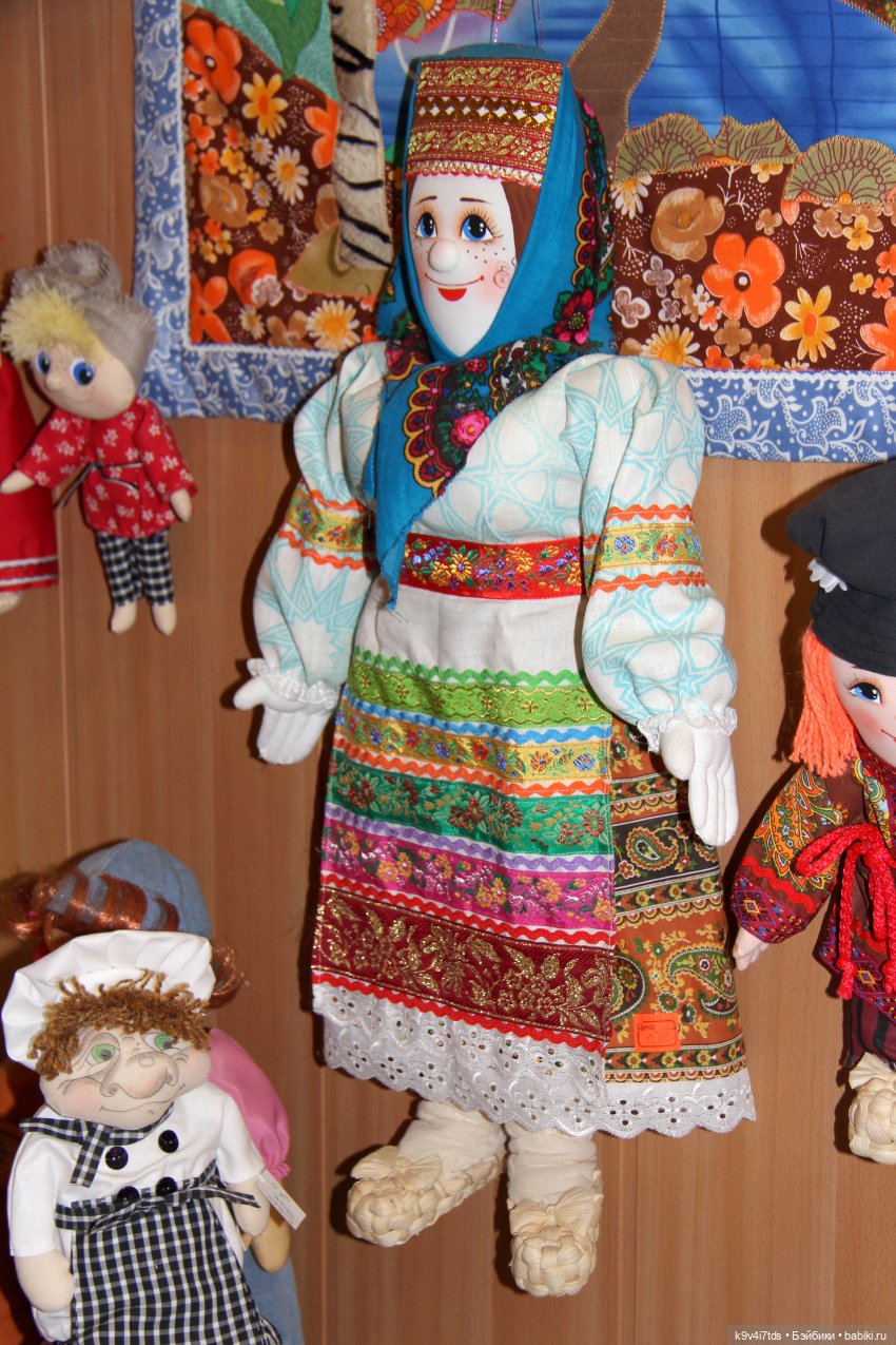 Путешествие в Кимры, "Выставочный зал", часть четвёртая