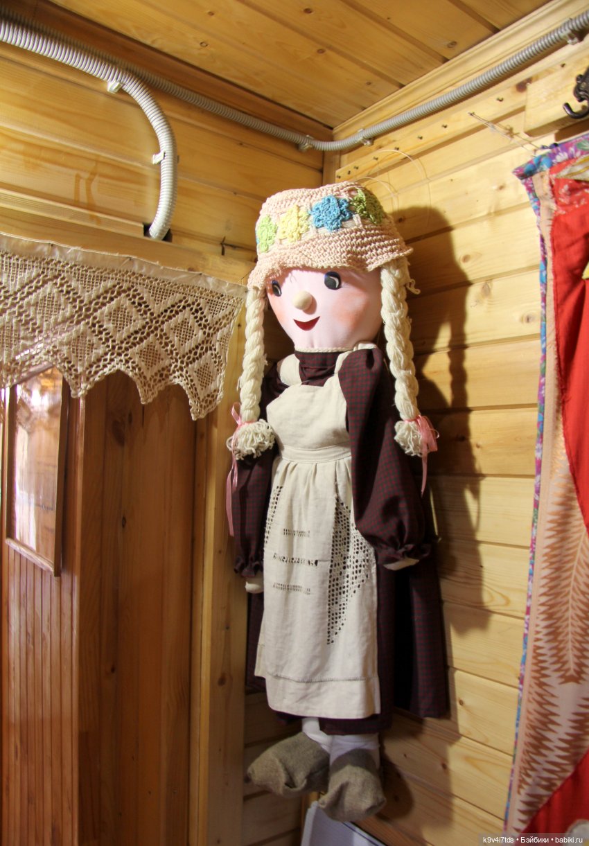 Путешествие в Кимры, "Выставочный зал", часть четвёртая (фото 2)