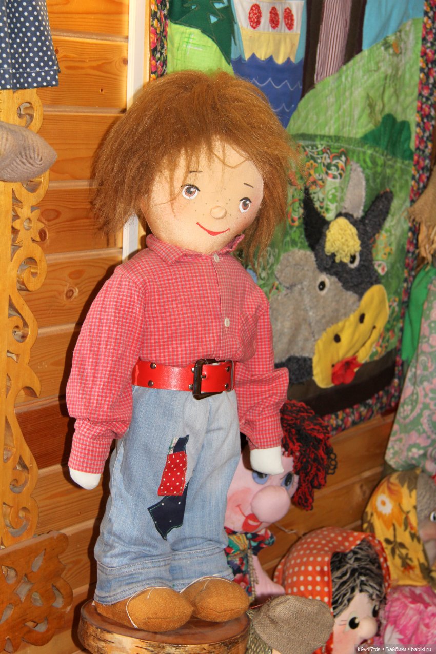 Путешествие в Кимры, "Выставочный зал", часть четвёртая