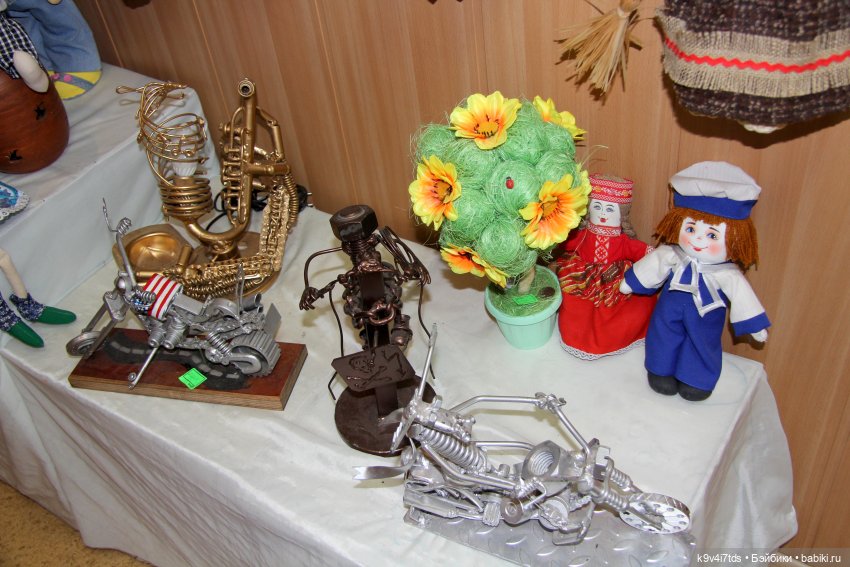 Путешествие в Кимры, "Выставочный зал", часть четвёртая