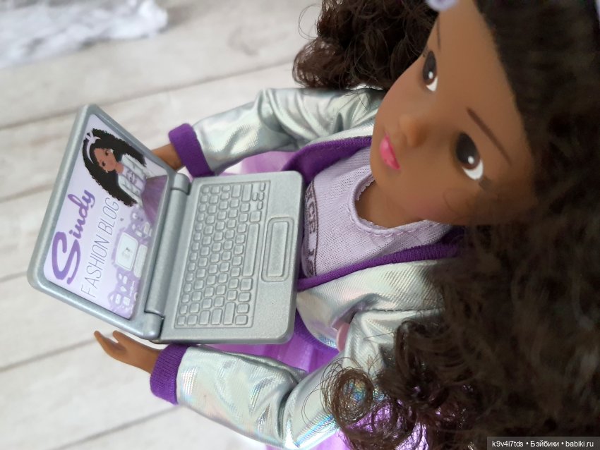 Луана. Fashion Store Blogger Sindy Doll 2021