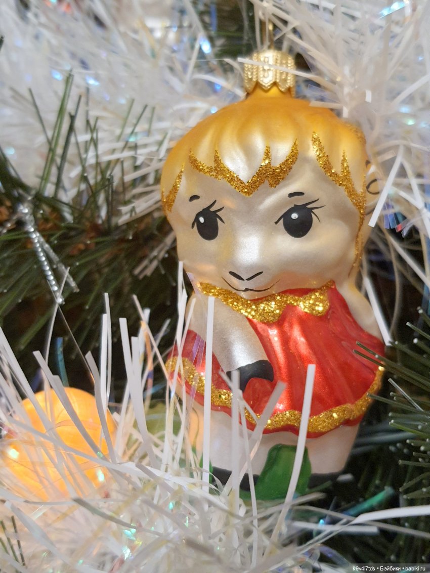 Алиса, её подружки и новогодние игрушки. Bru от Colleen Fillips (фото 4)