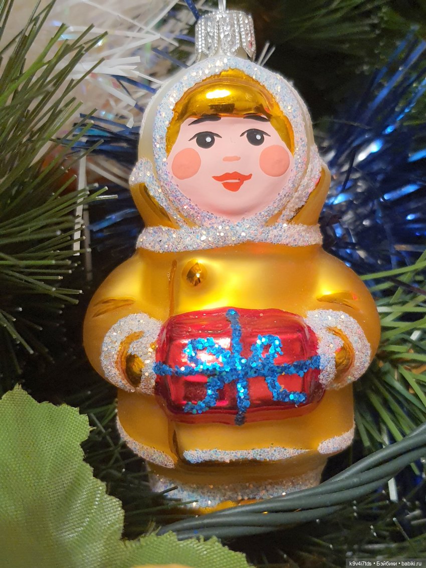 Алиса, её подружки и новогодние игрушки. Bru от Colleen Fillips (фото 9)