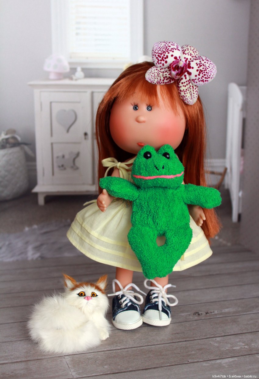 Николь — Куклы Nines d'Onil (Нинес): Миа (Mia)