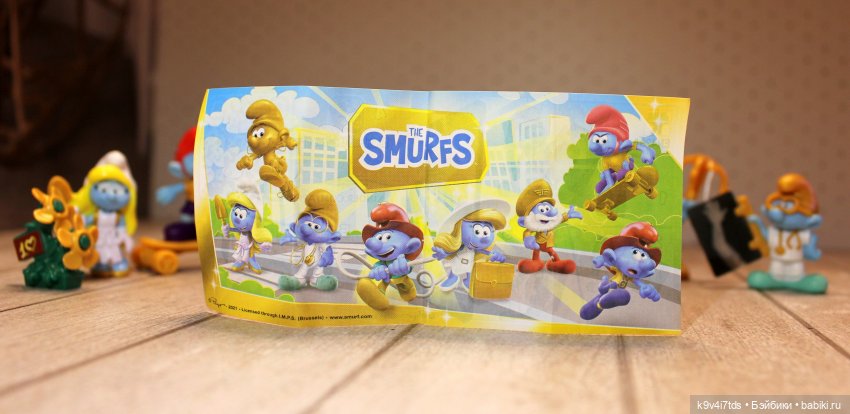 Золотые Смурфики. THE GOLDEN SMURFS Kinder Surprise 2022