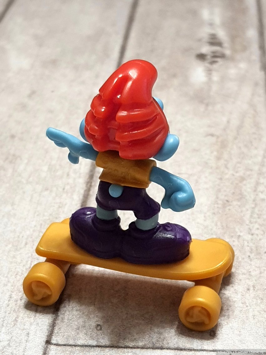 Золотые Смурфики. THE GOLDEN SMURFS Kinder Surprise 2022 (фото 6)