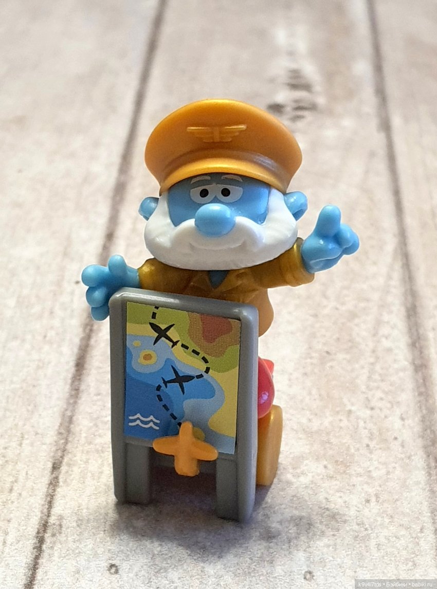 Золотые Смурфики. THE GOLDEN SMURFS Kinder Surprise 2022
