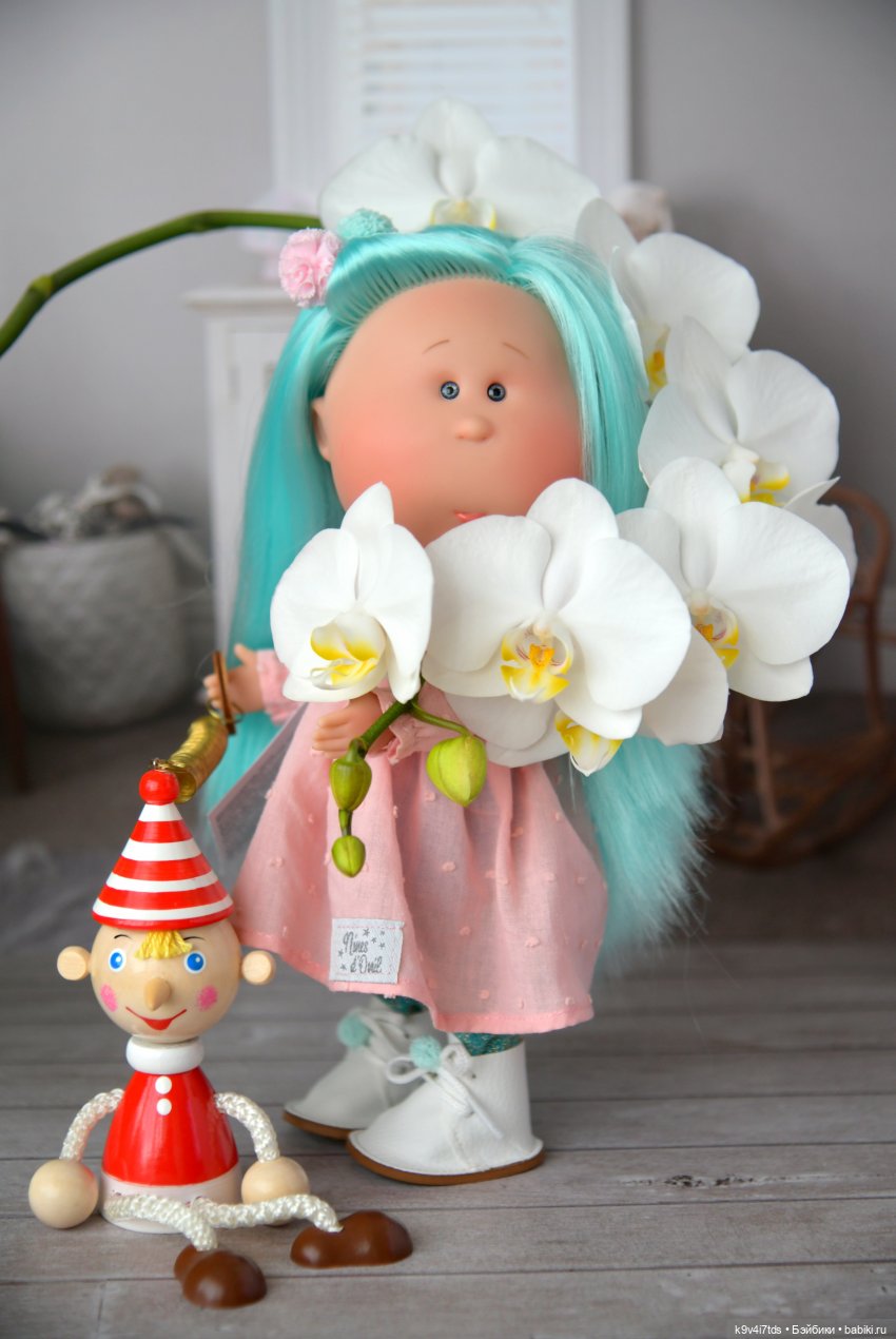 Мальвина — Куклы Nines d'Onil (Нинес): Миа (Mia)