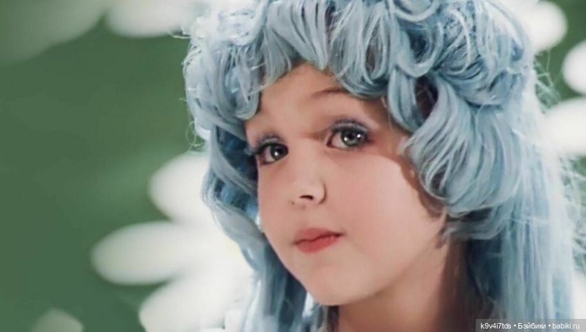 Мальвина — Куклы Nines d'Onil (Нинес): Миа (Mia) (фото 3)