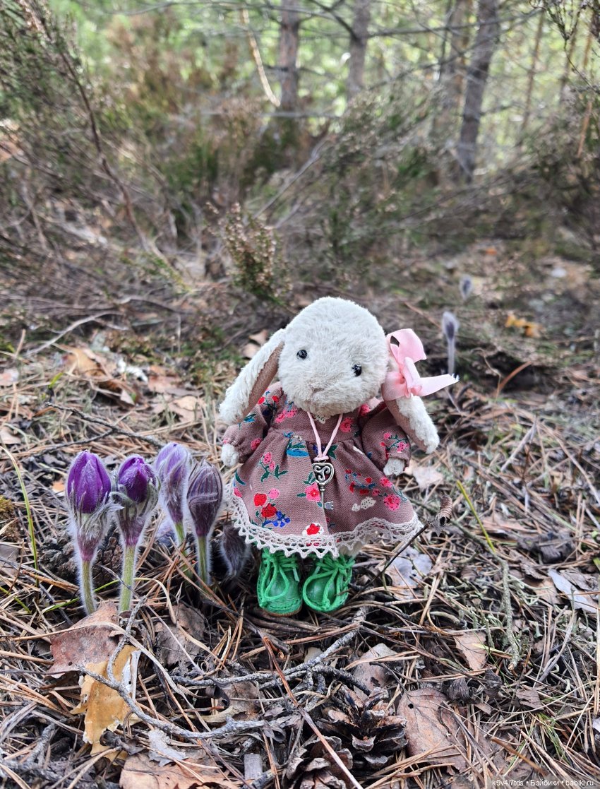 Пасхальная прогулка Имани. Mini Imani, автор Kaye Wiggs