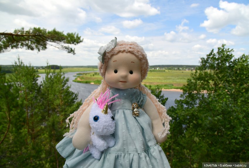 Лесная прогулка Ивы и Авроры