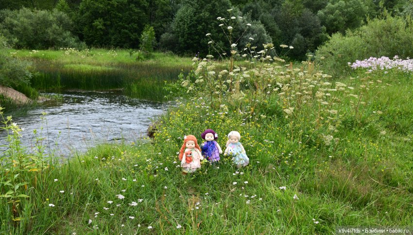 Тиана, Ива и Аврора на Тьме. Minimalini от BUDI BASA