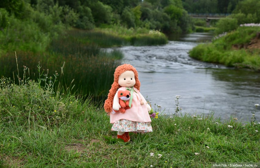 Тиана, Ива и Аврора на Тьме. Minimalini от BUDI BASA