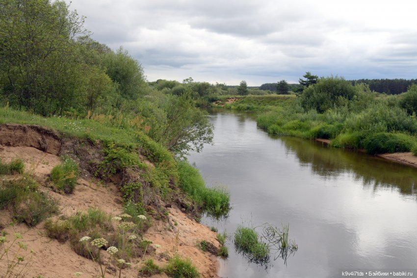 Тиана, Ива и Аврора на Тьме. Minimalini от BUDI BASA