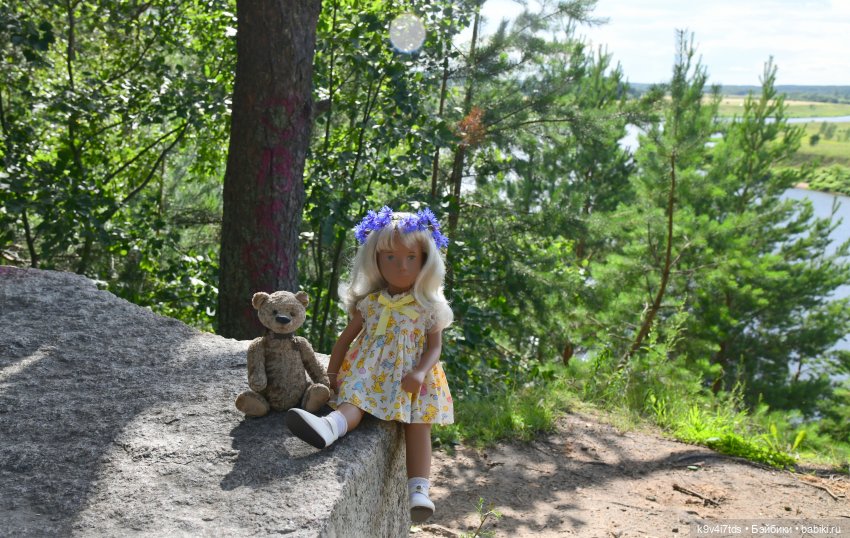 Первая прогулка Саши. Sasha Morgenthaler